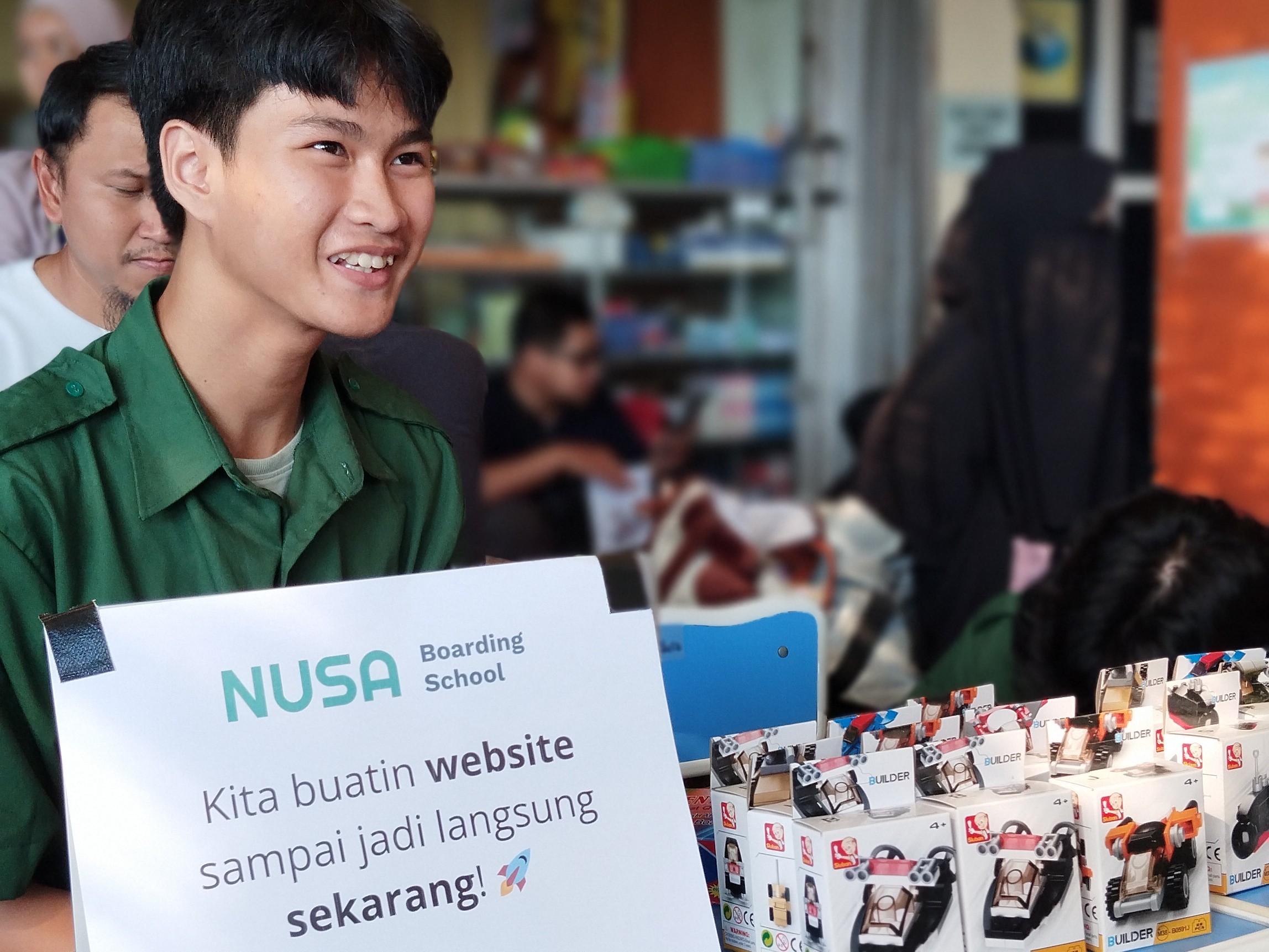 Jualan di Market Day